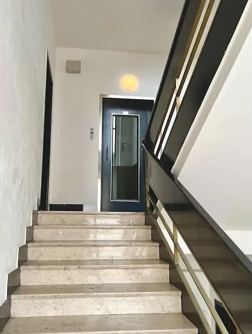 Spac Apartment In Old Town Praga